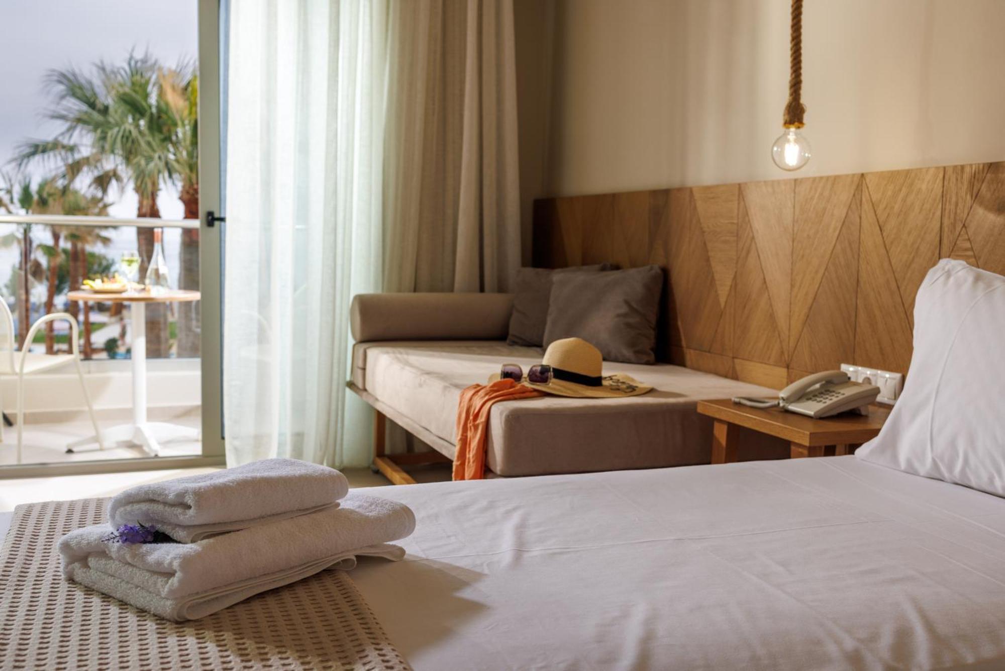 Malia Bay Beach Hotel & Bungalows Luaran gambar