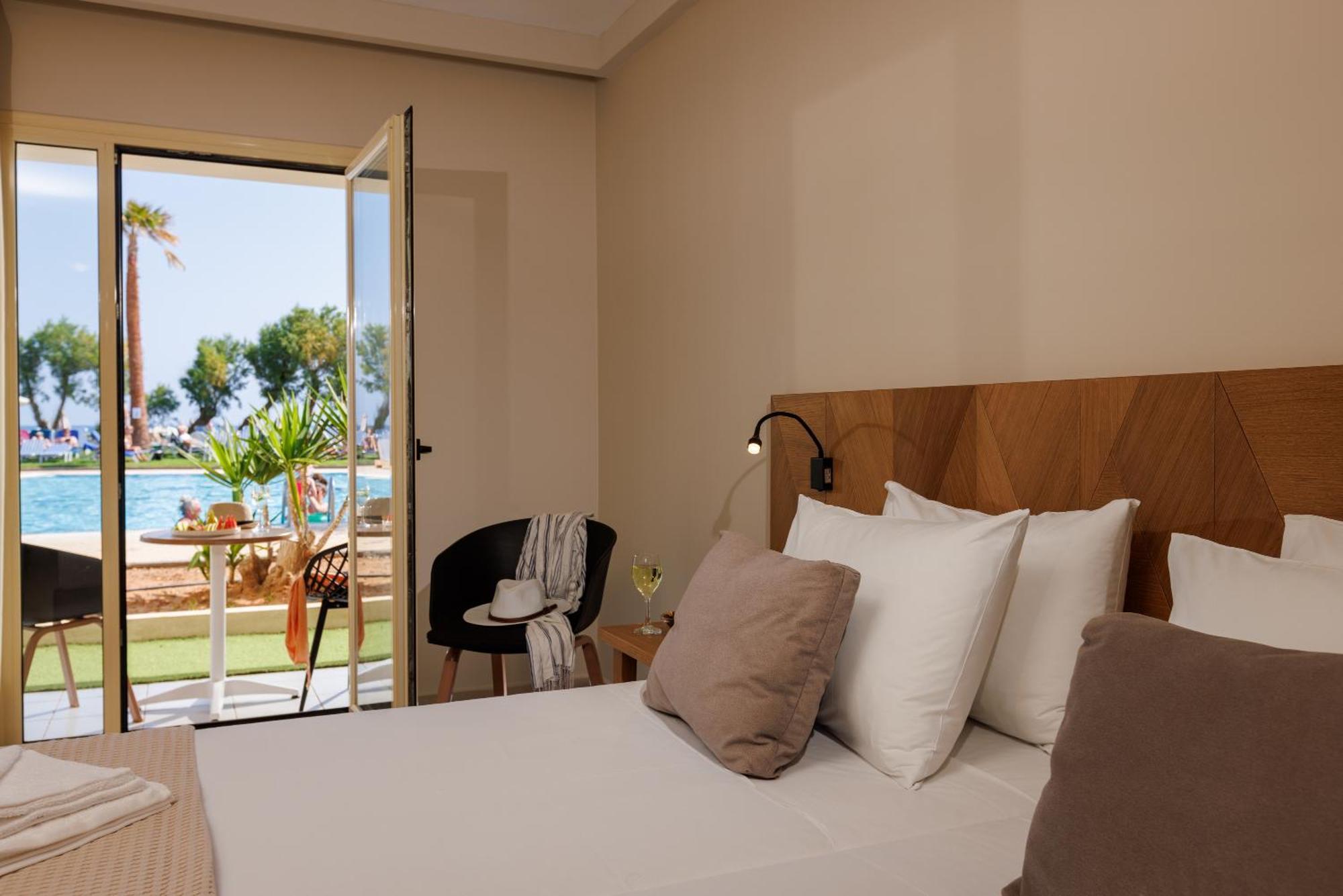 Malia Bay Beach Hotel & Bungalows Luaran gambar