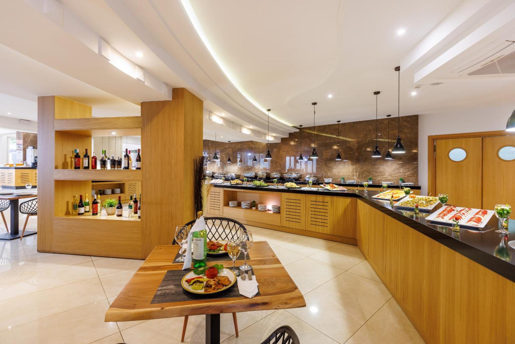 Malia Bay Beach Hotel & Bungalows Luaran gambar